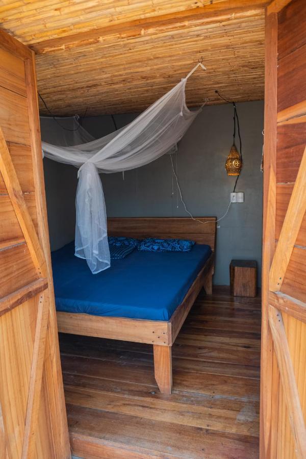 Hostel Roots Family Puerto Viejo de Talamanca Exterior foto